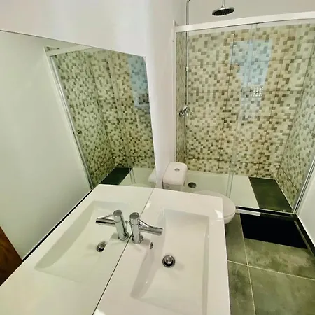 Studio In Lisbon City Centre, Next To Attractions Lejlighed